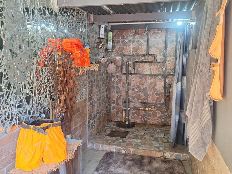 4 Bedroom Property for Sale in Roosheuwel North West